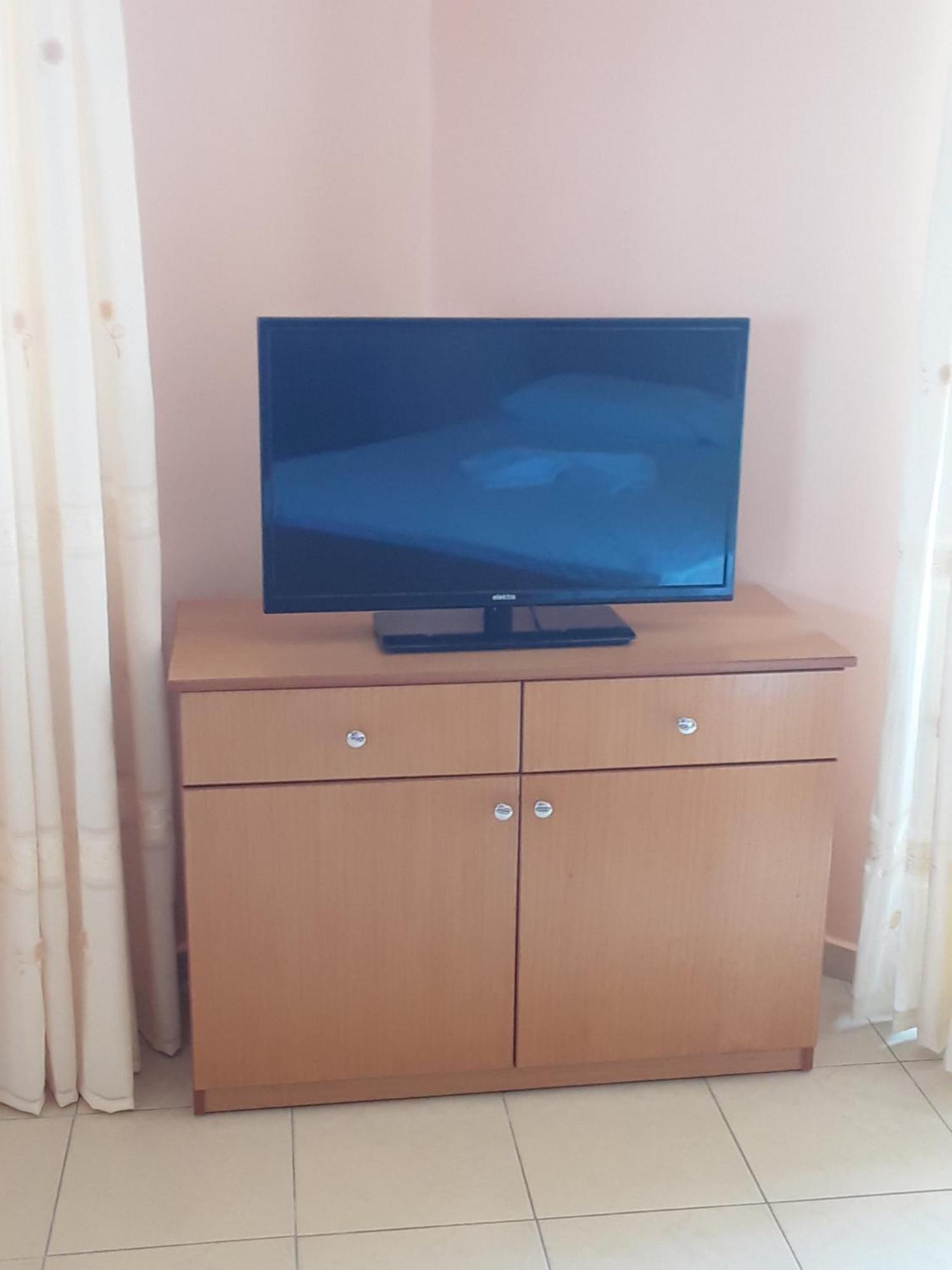 Vila Jakupi Sarandë Habitación foto